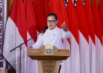 Wamendagri Ungkap Alasan e-KTP Masih Difotokopi